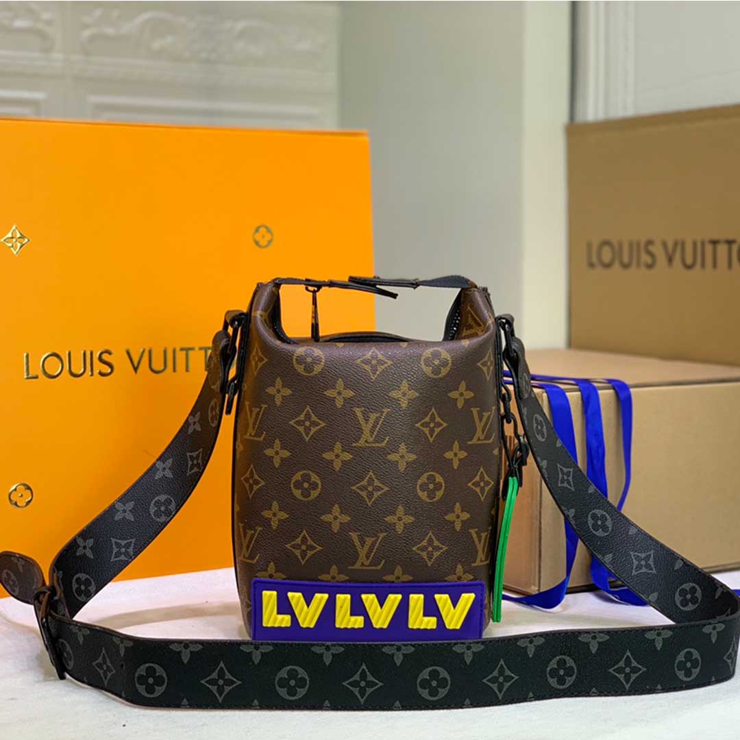 Louis Vuitton Rubber Collection-Cruiser Messenger M57966