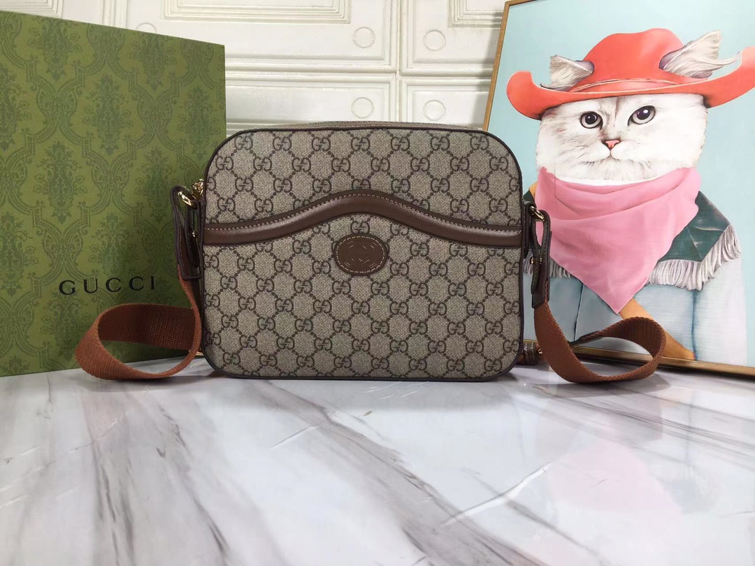 borsa a tracolla Gucci con interblocco G 675891