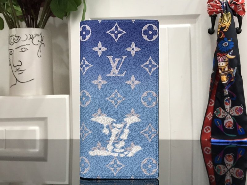 Louis Vuitton Brazza Wallet Blue Sky