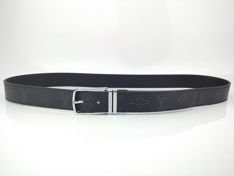 Luis Vuitton Belt L166-80 35mm Silver