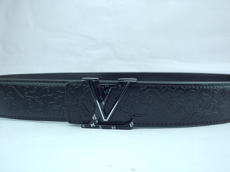 Luis Vuitton Belt L153-75 38mm Silver