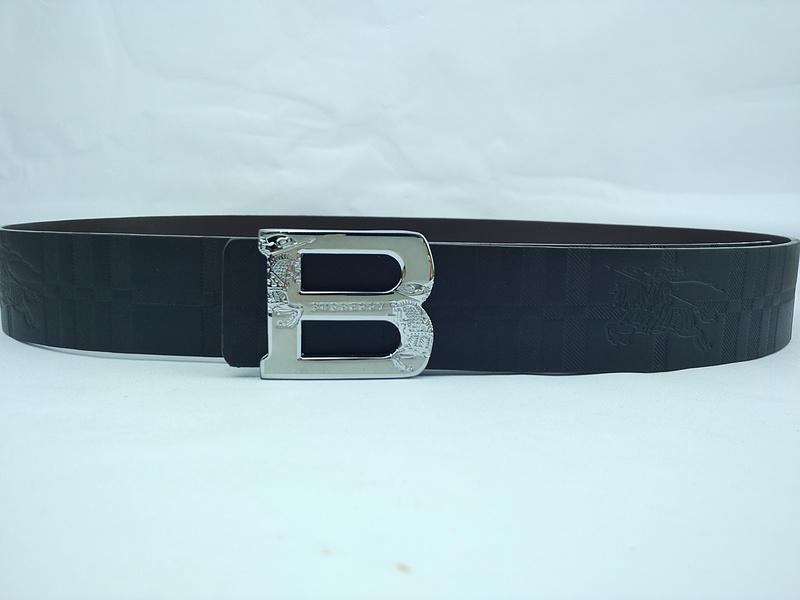 Burberry Belt B48-75 38mm nero