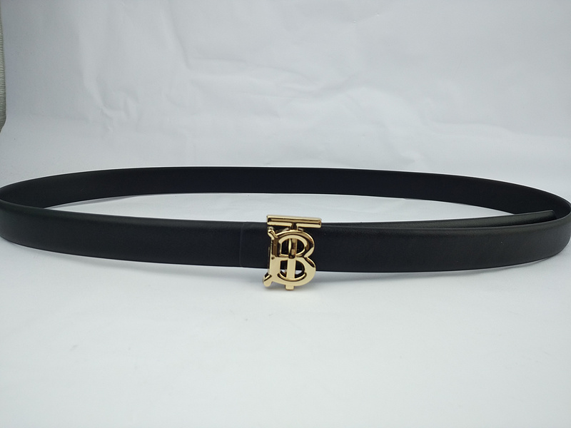 Burberry Belt B31-75 25mm nero