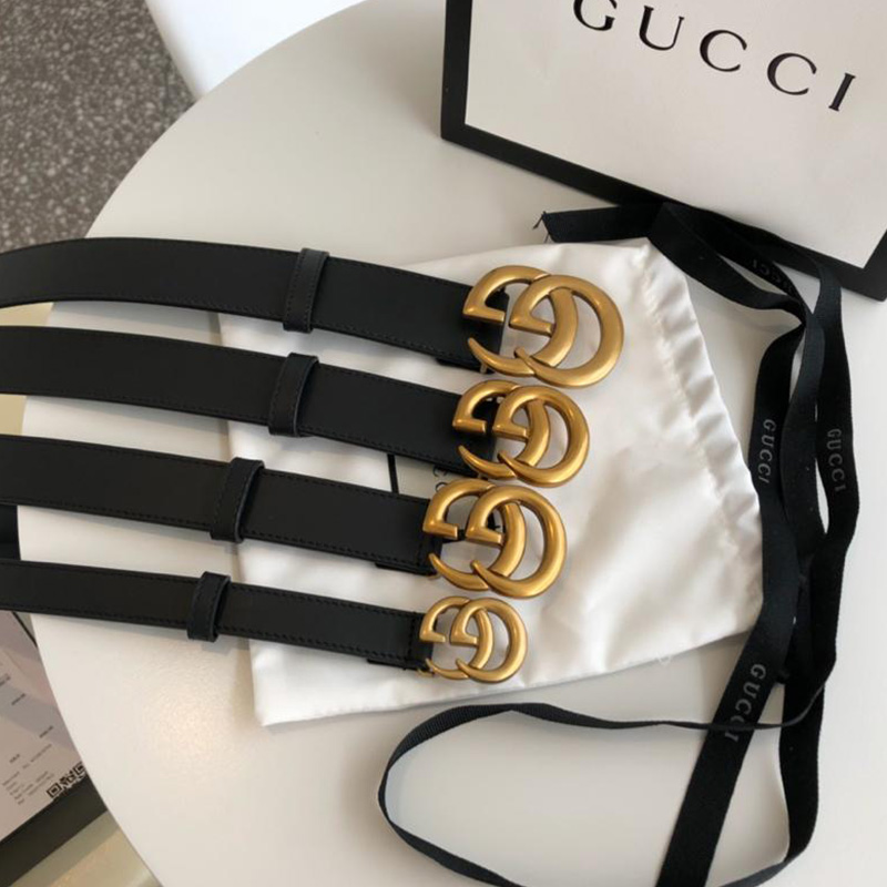 GUCCI CLASSING CINTURA VINTAGE GOLD e NERO