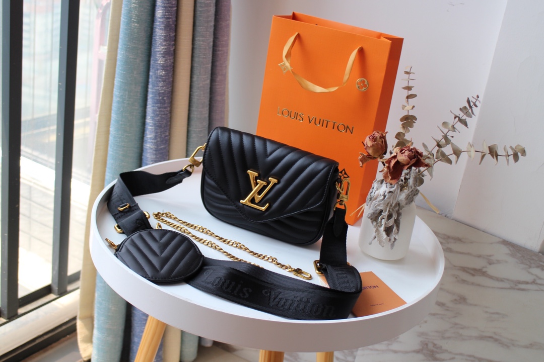 Louis Vuitton New Wave Multi-Pochette M56471