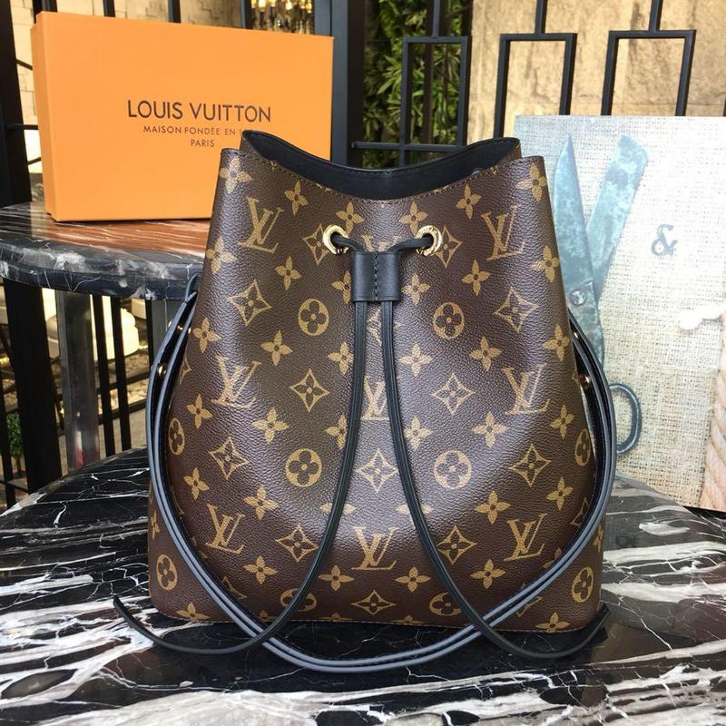 Louis Vuitton Neonoe MM M44020 Monogram