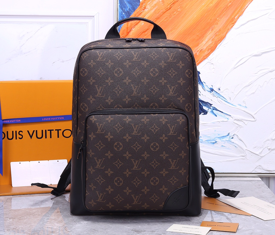 Louis Vuitton AAA-Dean Backpack M45335