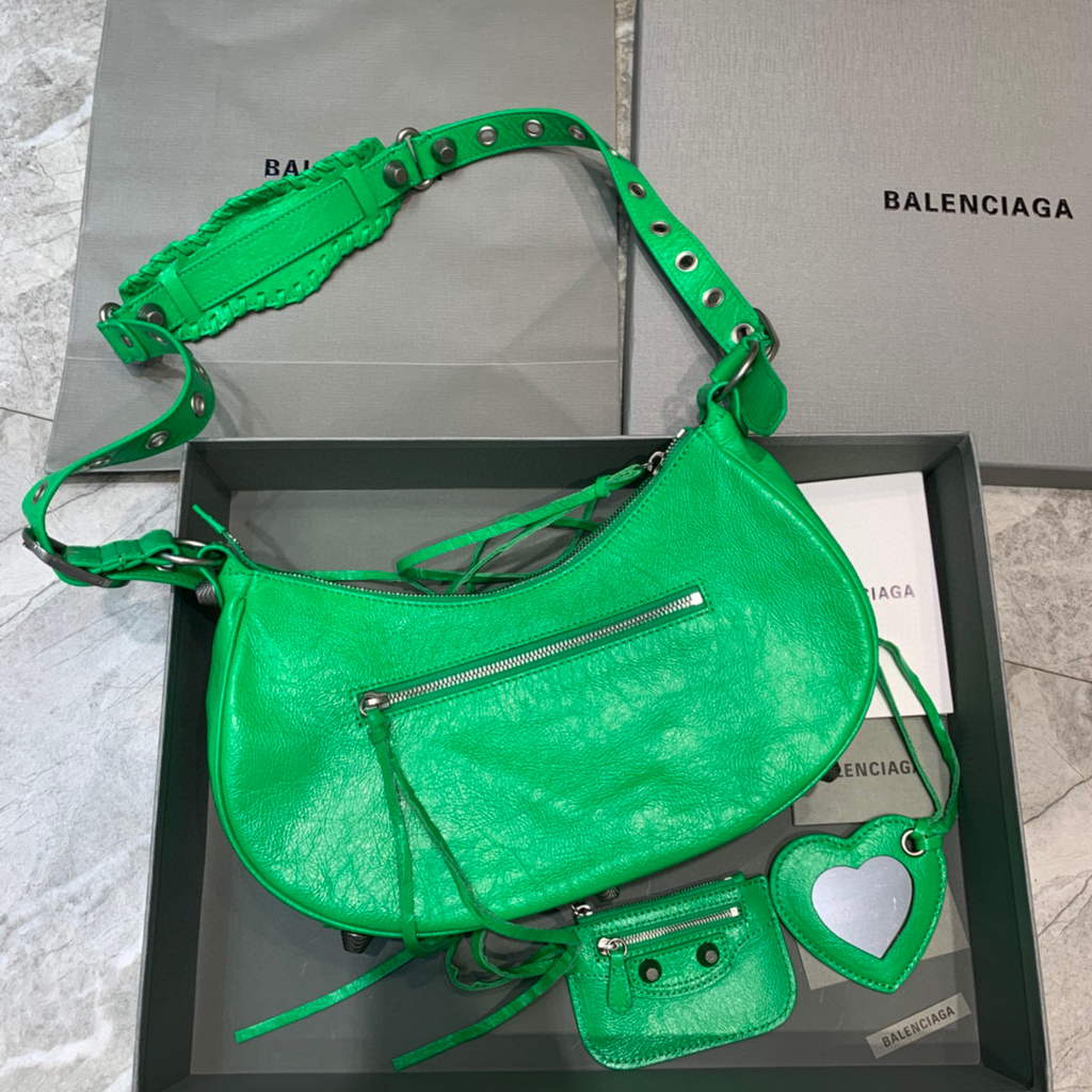 Balenciaga 67130723 Le Cagole femminile a tracolla a agnello arena in verde