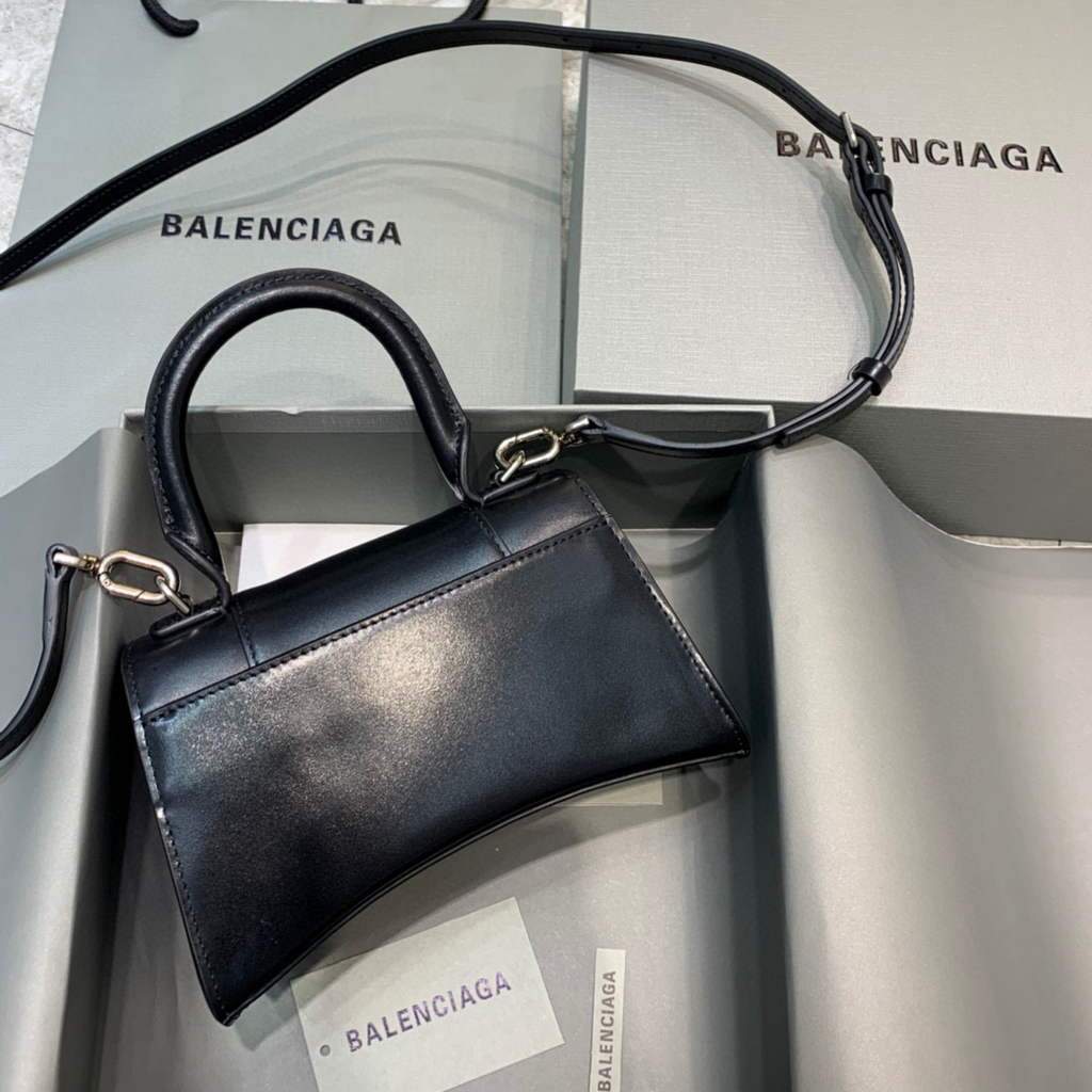 Balenciaga 592833 Classista per clessidra per cravatta in pelle argento nero