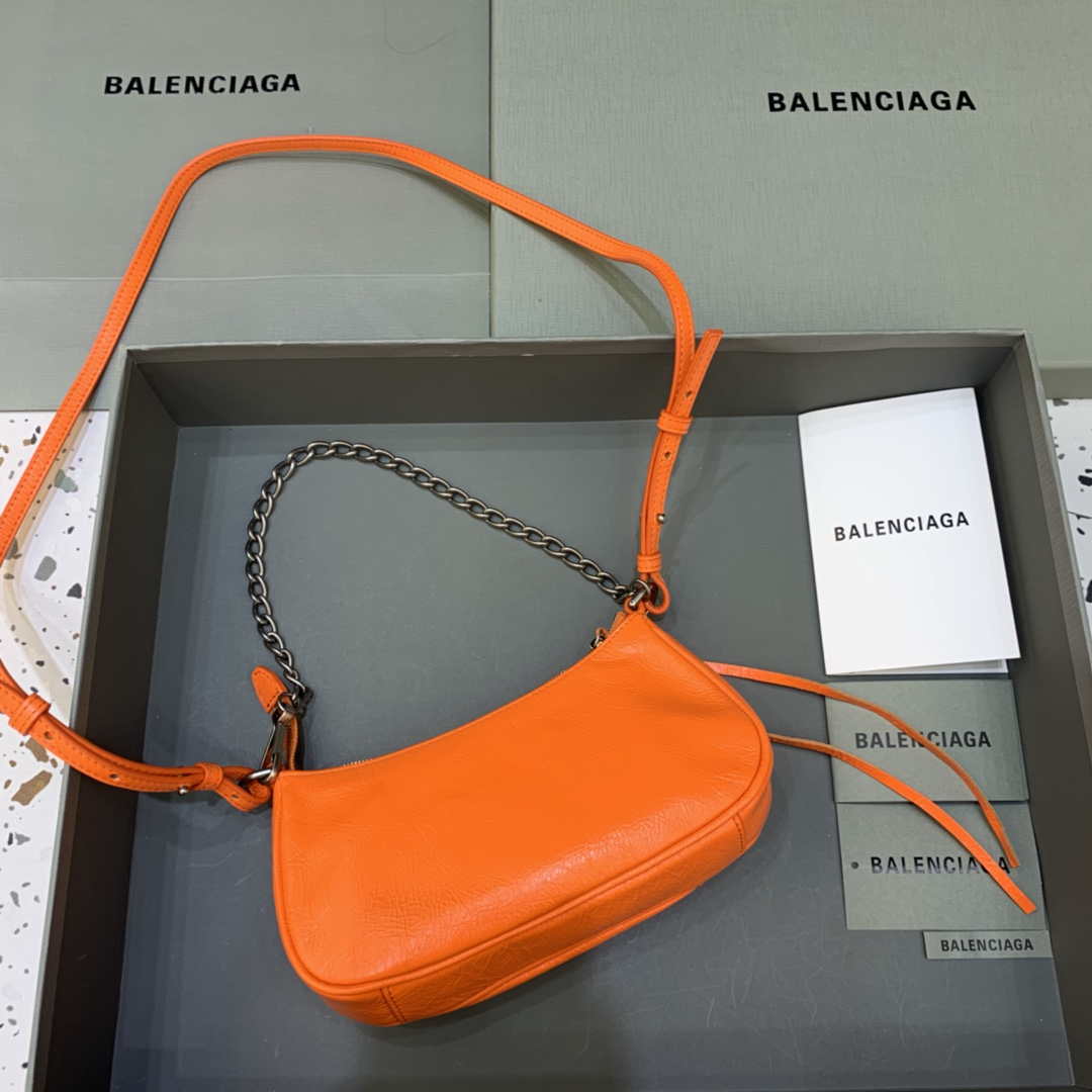 Balenciaga 6940271vg9 Le Cagole mini multipouch in pelle di agnello arancione