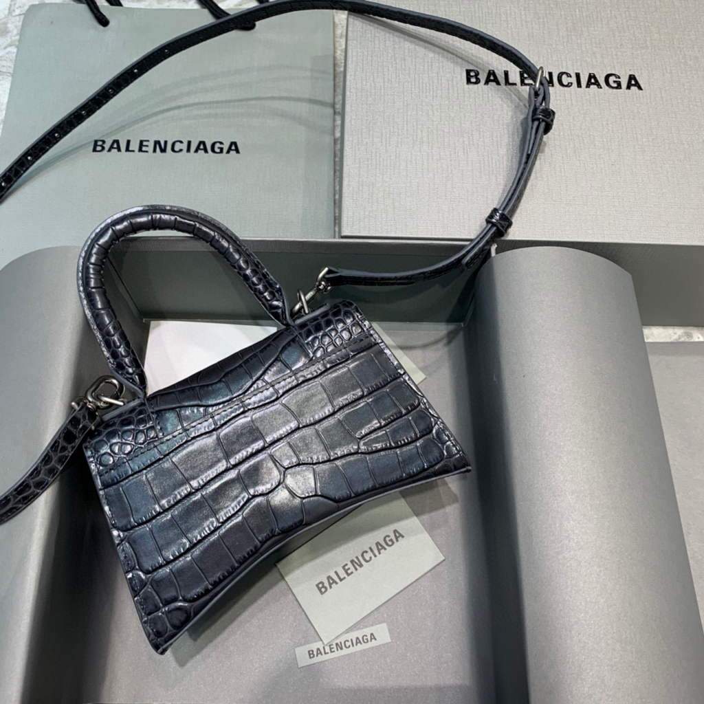 BALENCIAGA 592833 borsa MUSHINE CLASSEGGIO