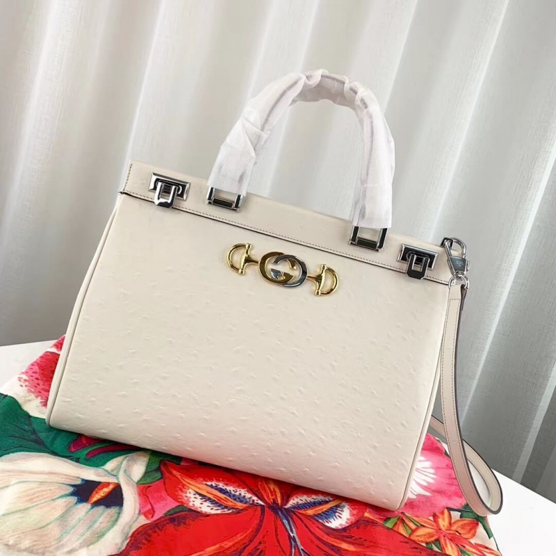 borsa per manico medio in pelle di struzzo gucci 564714 ​​bianco