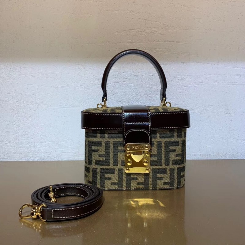 Fendi vintage Mamma borsauette Zucca Vanity borsa F06