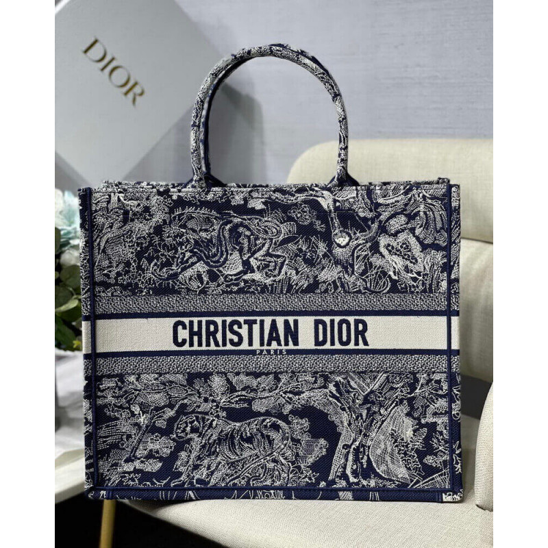 Dior Book Tote Blue Toile de Jouy Reverse ricami M1286