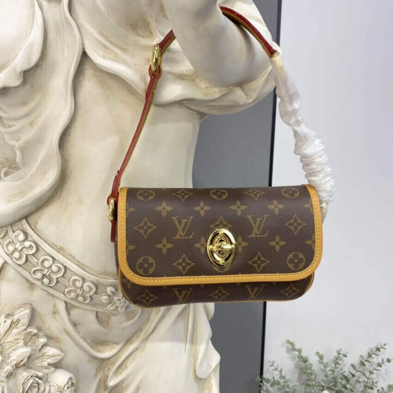 Louis Vuitton Tikal PM Occiglia M40078