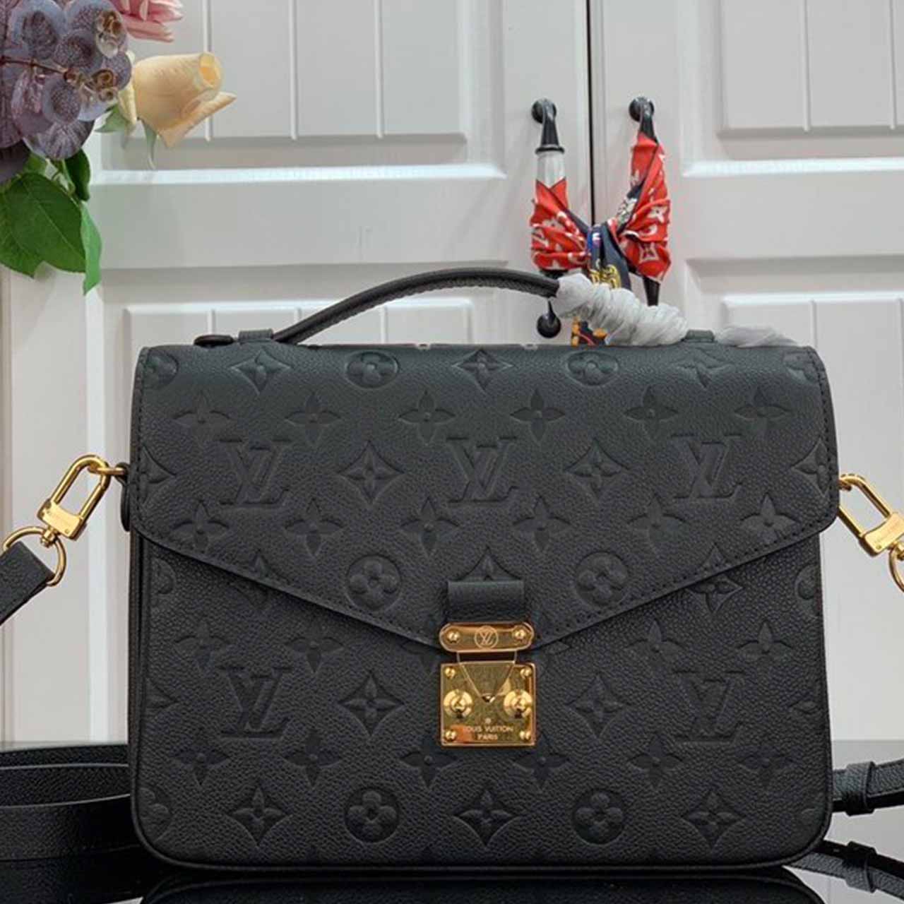 Louis Vuitton Pochette Metis M41487 M44155 Nero/Rosso